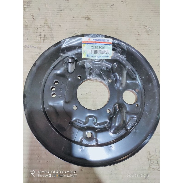 plat dudukan master rem belakang/plat besi tromol rem belakang suzuki futura/ss ori