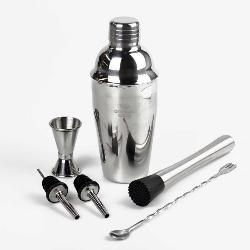 One Two Cups 6 in 1 Bartender Cobbler Cocktail Shaker 550ml