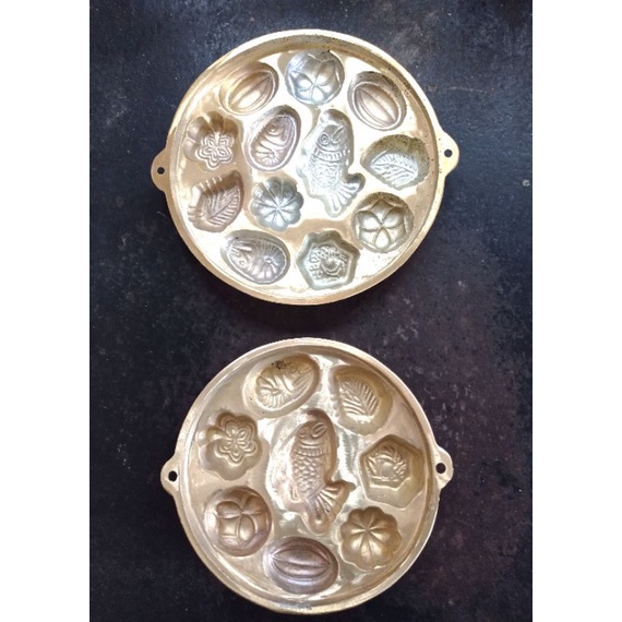 cetakan bolu kering / bolu jadul kuningan 8 lubang & 12 lubang campur