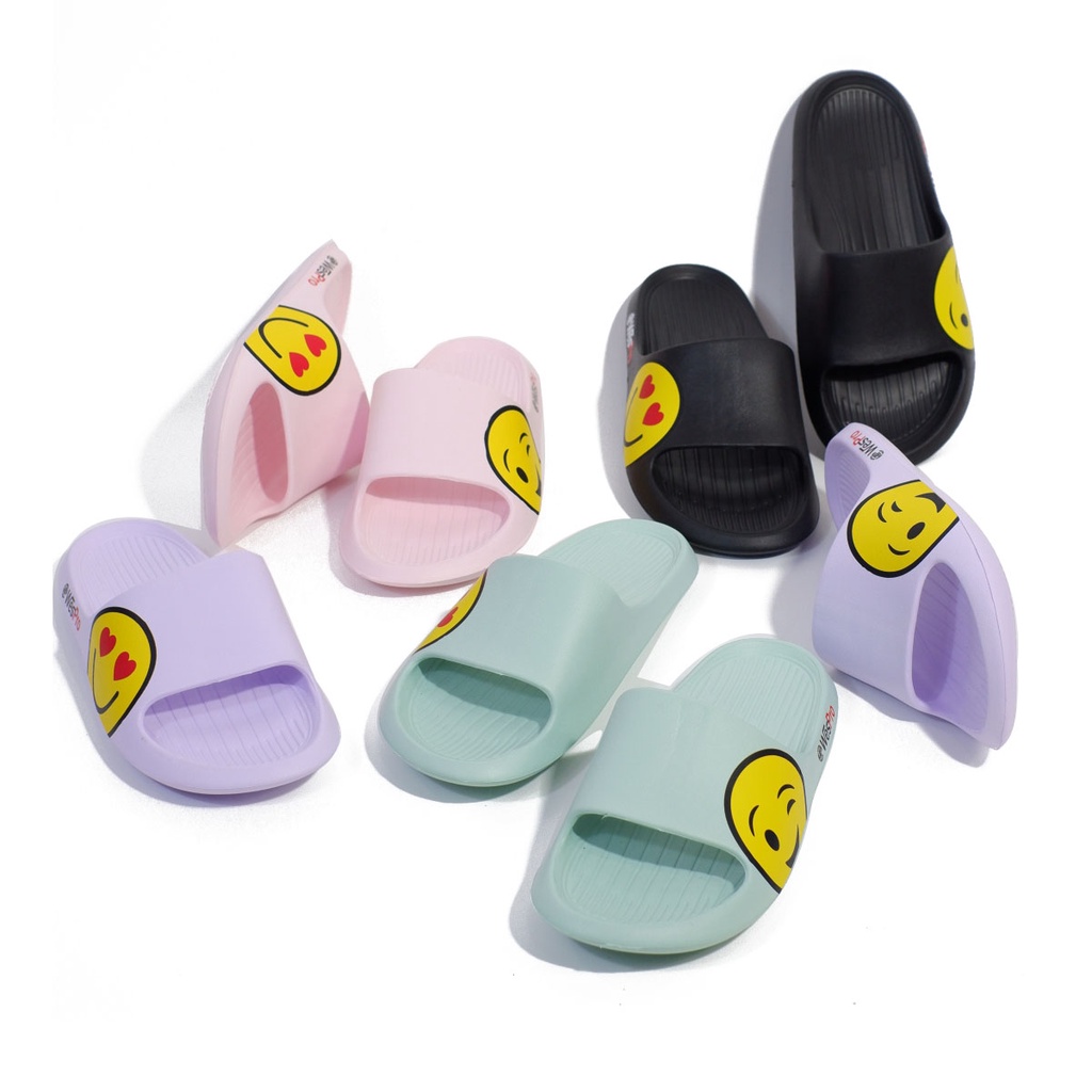 Sendal slop silp on wanita original Wespro Smiles bahan pylon ringan cocok untuk sandal rumah 36-40