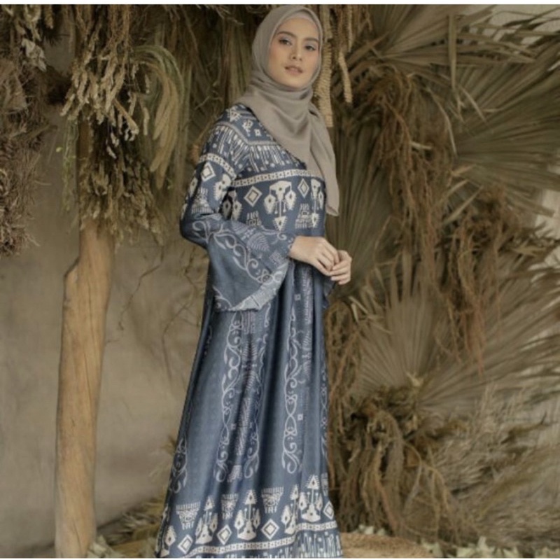 preloved kambera dress wearing klamby