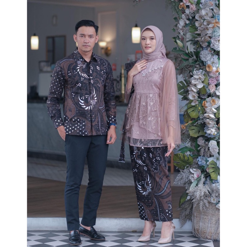 Kebaya Couple Modern Kebaya Wisuda Baju Tunangan Lamaran Batik Brokat Terbaru Baju Couple Pasangan Kondangan Terbaru