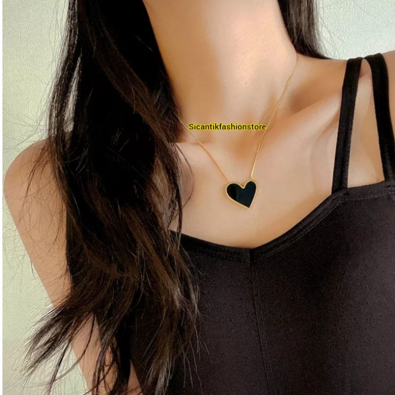 Kalung Titanium Gold Liontin Love Anti Karat Selamanya Kalung Wanita Plus Liontin Love Fashion Wanita Liontin Love Besar