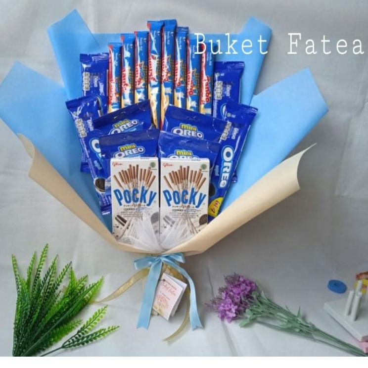 

FLASH SALE Buket snack Variasi Pocky Buket jajan Buket wisuda murah buket Bekasi !