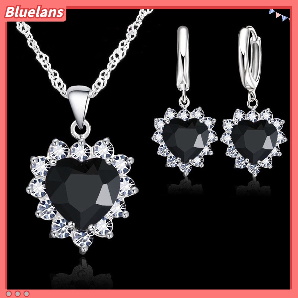 1 Set Kalung Dan Anting Menjuntai Bentuk Hati Bahan Alloy Gaya Modern Untuk Wanita