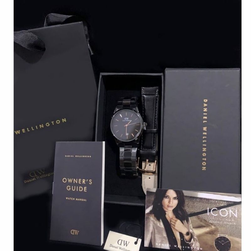 Jam Tangan DW Free Strap Kulit Terlaris Pria Wanita Kasual