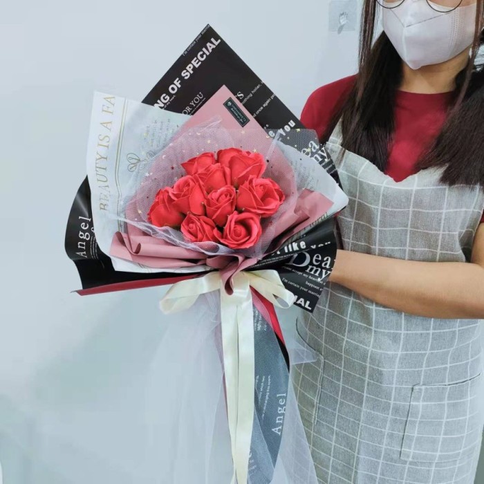 

Buket valentine/ bunga artificial/ bunga valentine/ kado valentine