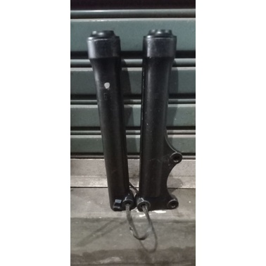 bottom bumbungan shock depan mio sporty smile ori