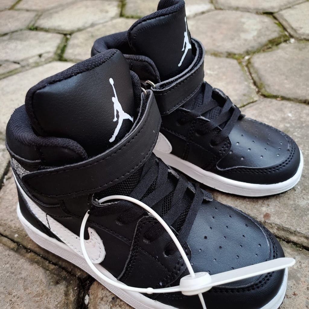 Sepatu Basket Anak Nike Air Jordan 1 Kids Black, Harga Murah, TOP Premium Quality, with Box