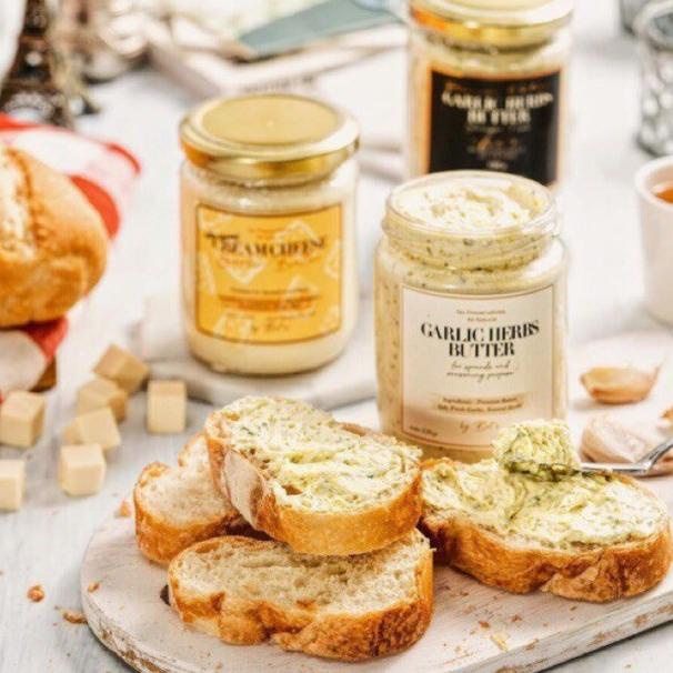 

BEST SELLER! Garlic Butter Herbs by Bet's utk olesan roti atau masak-masak dll Garlic Herbs Butter ㅛ