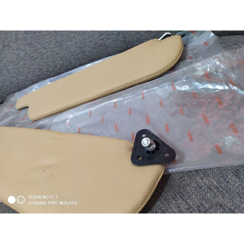 SunvisorChevroletLuvKbd25