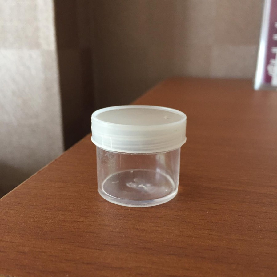 

Pot wadah cat air 10ml