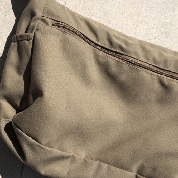 Booming STAR MESSENGER BAG [BLACK] | aesthetic messenger bag | fairycore bag