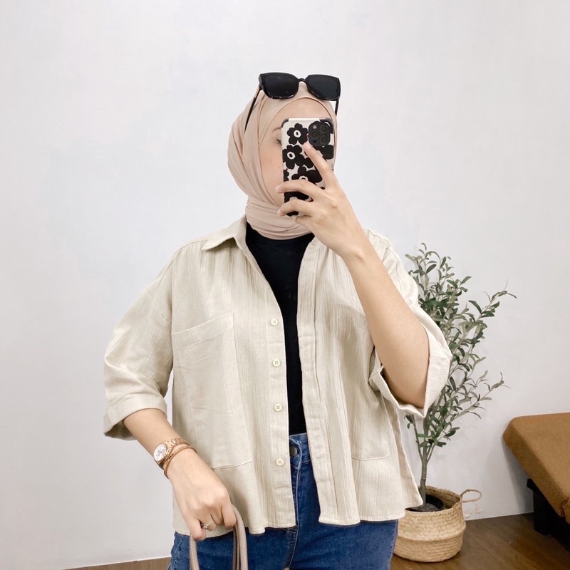 COZIE TOP KEMEJA LINEN-Cream