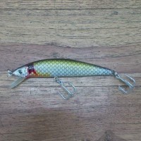 LURE VICTOR JPS-09 - 9cm / 10gram (1bks = isi 2pcs Lure)