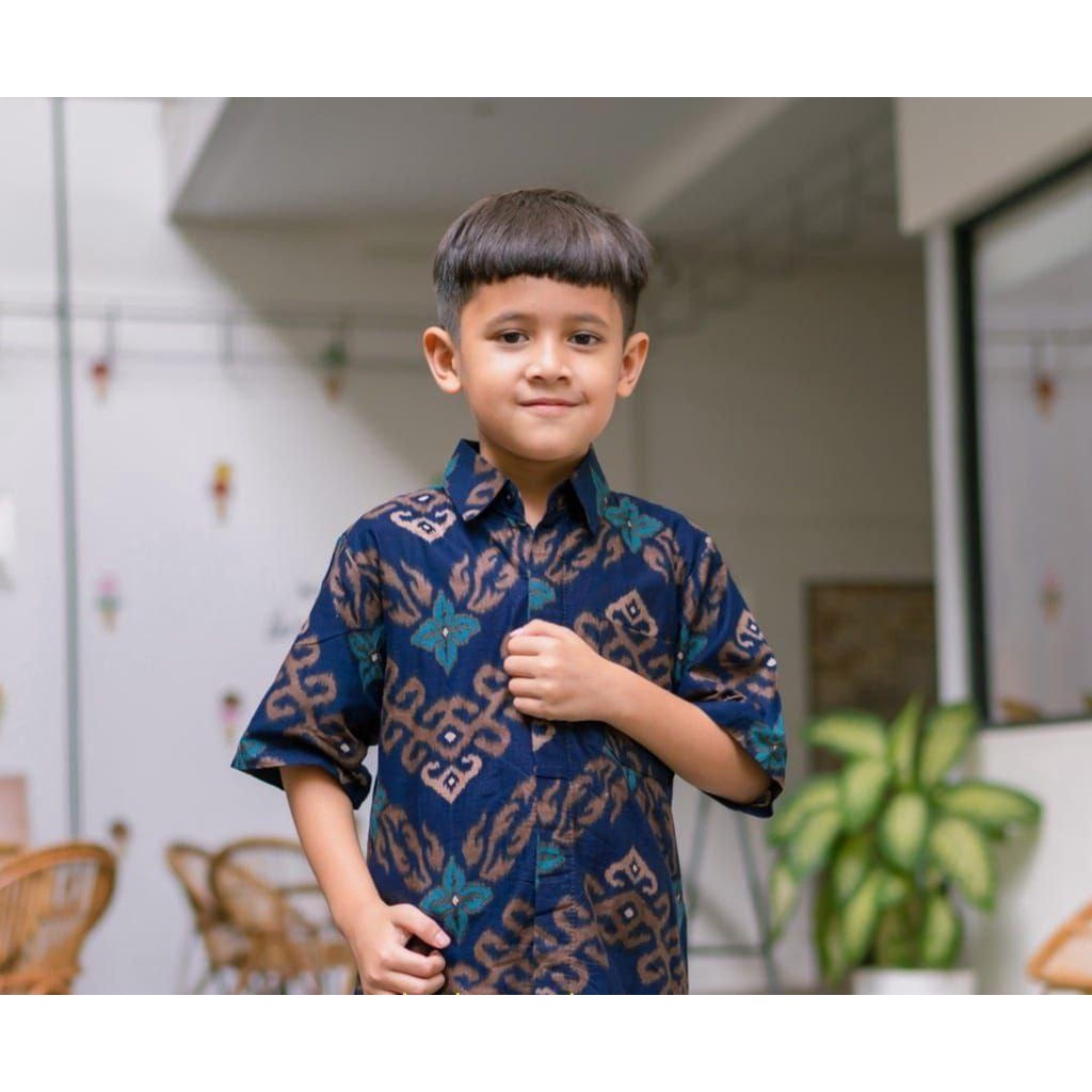 BAJU BATIK COUPLE AYAH DAN ANAK MOTIF ZIGZAG NAVY,BAJU BATIK PRIA BIG SIZE JUMBO,BATIK ANAK COWOK,BAJU BATIK COUPLE