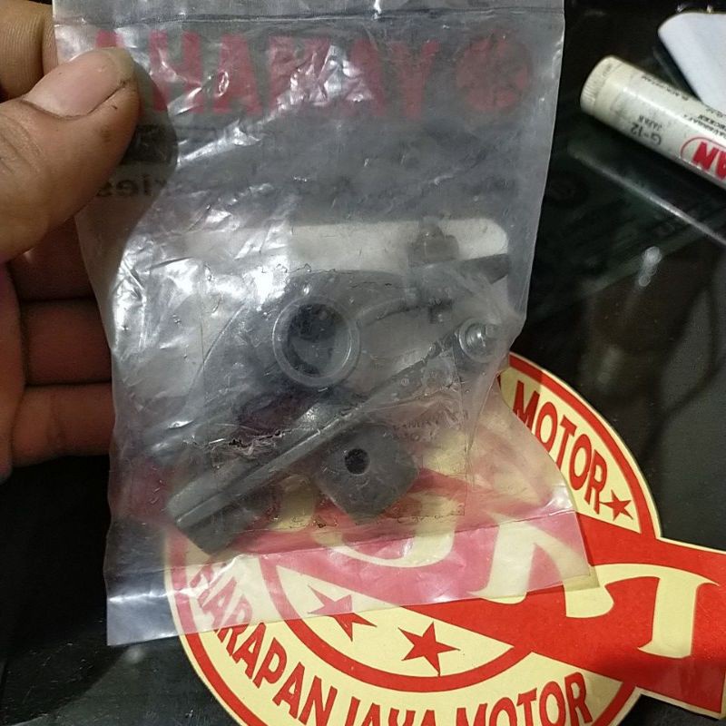 PELATUK KLEP SCORPIO, ROCKER ARM SCORPIO ORI LOKAL