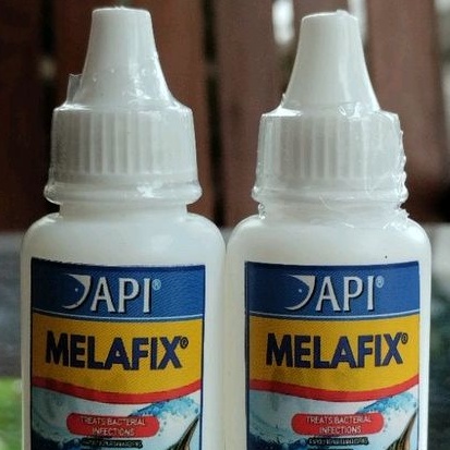 Jual Obat Ikan Melafix Mengobati Aneka Macam Penyakit Ikan Buatan Amerika Kemasan Ml Shopee