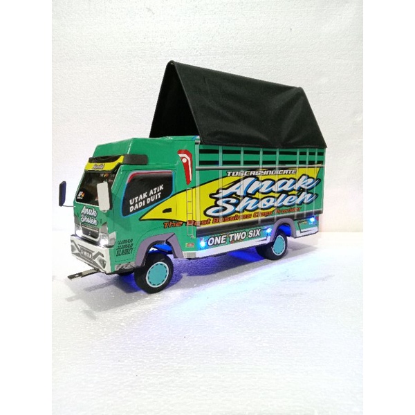 Miniatur truk mobil oleng miniatur truck miniatur trek miniatur truk oleng truk oleng