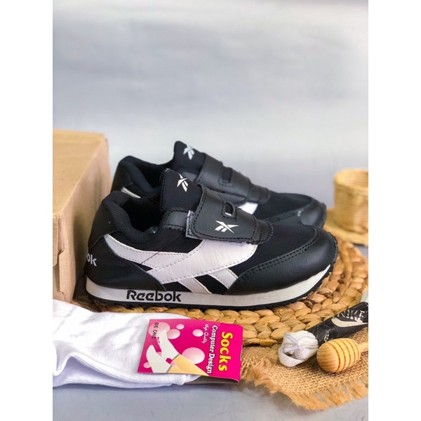 Sepatu Anak Sekolah Reebok Hitam lis Putih Perwmpuan Laki Laki Cewek Cowok Umur 1 2 3 4 5 6 7 Tahun