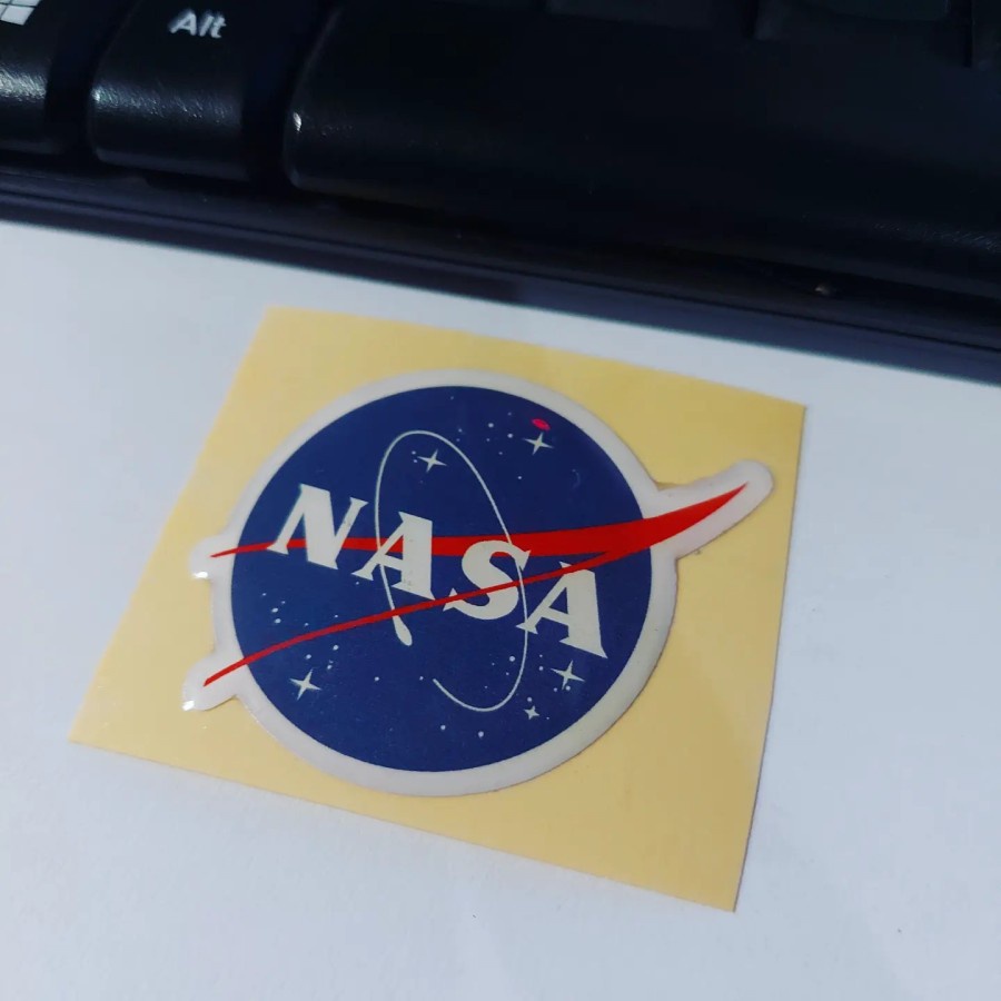 

Sticker Resin Timbul NASA Stiker Lentur 3D Kecil