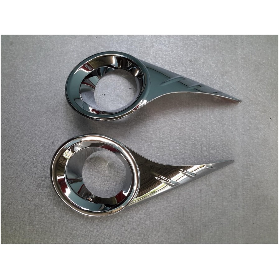 COVER FOG LAMP CHROME AGYA AYLA 2017