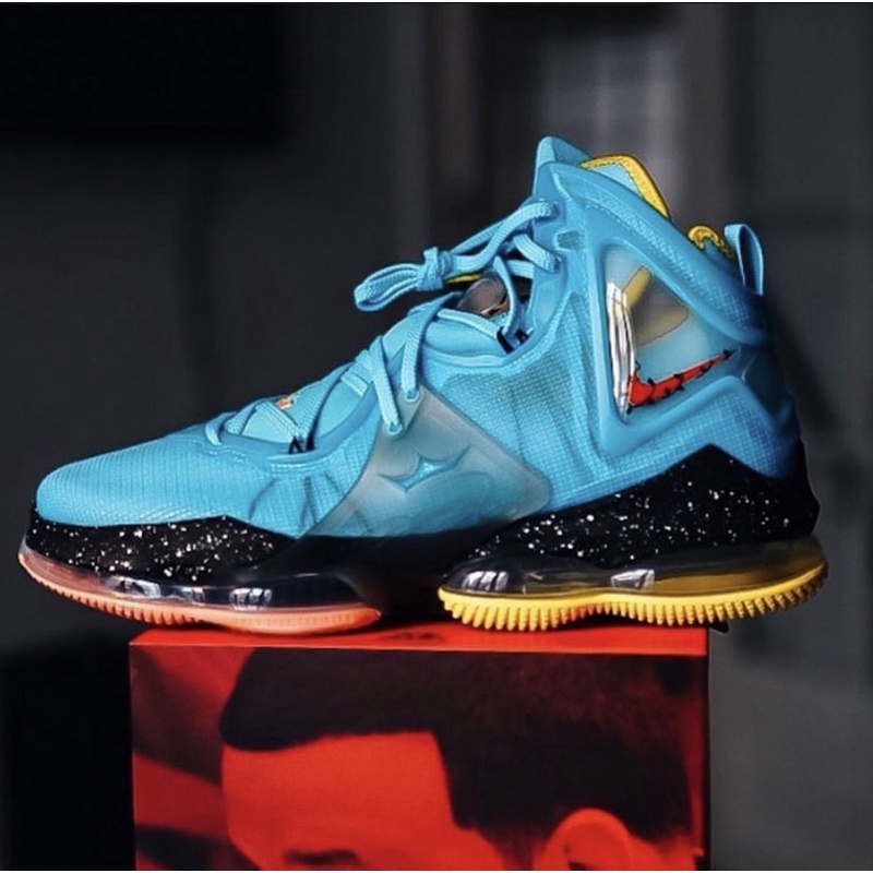 NIKE LEBRON JAMES19 CHRISTMAS ORIGINAL