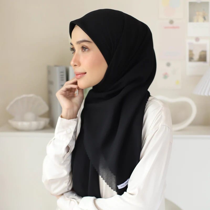 Paris Premium VOAL Laser Cut/ Segi Empat Voal Laser cut polos/kerudung Hijab Paris Premium Lasercut / Hijab Paris Murah