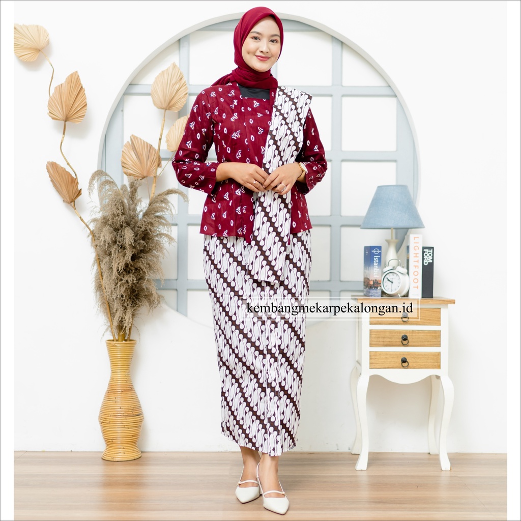 SETELAN KEBAYA JUMPUTAN (FREE SELENDANG)