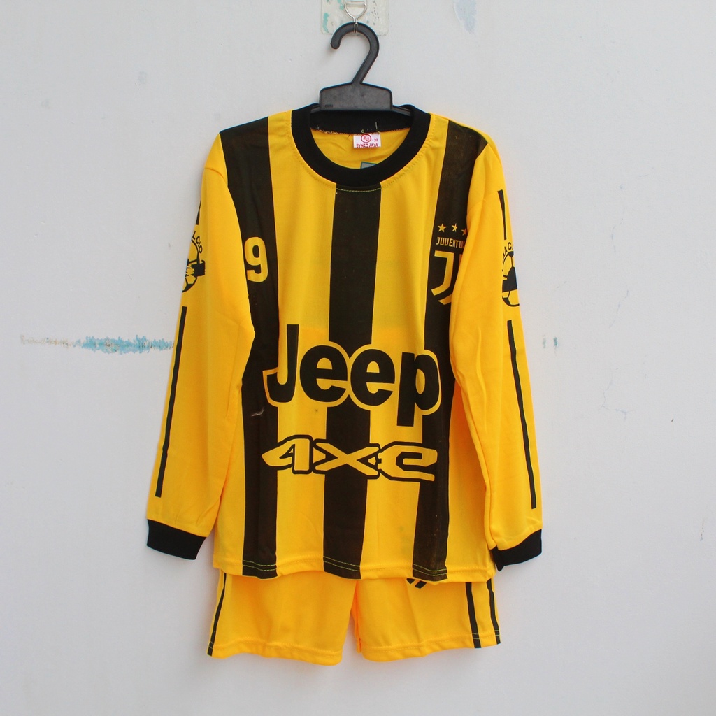 Setelan baju bola kiper juventos/baju baola kiperjuve kuning