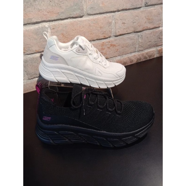 Sepatu Skechers Bobs Women