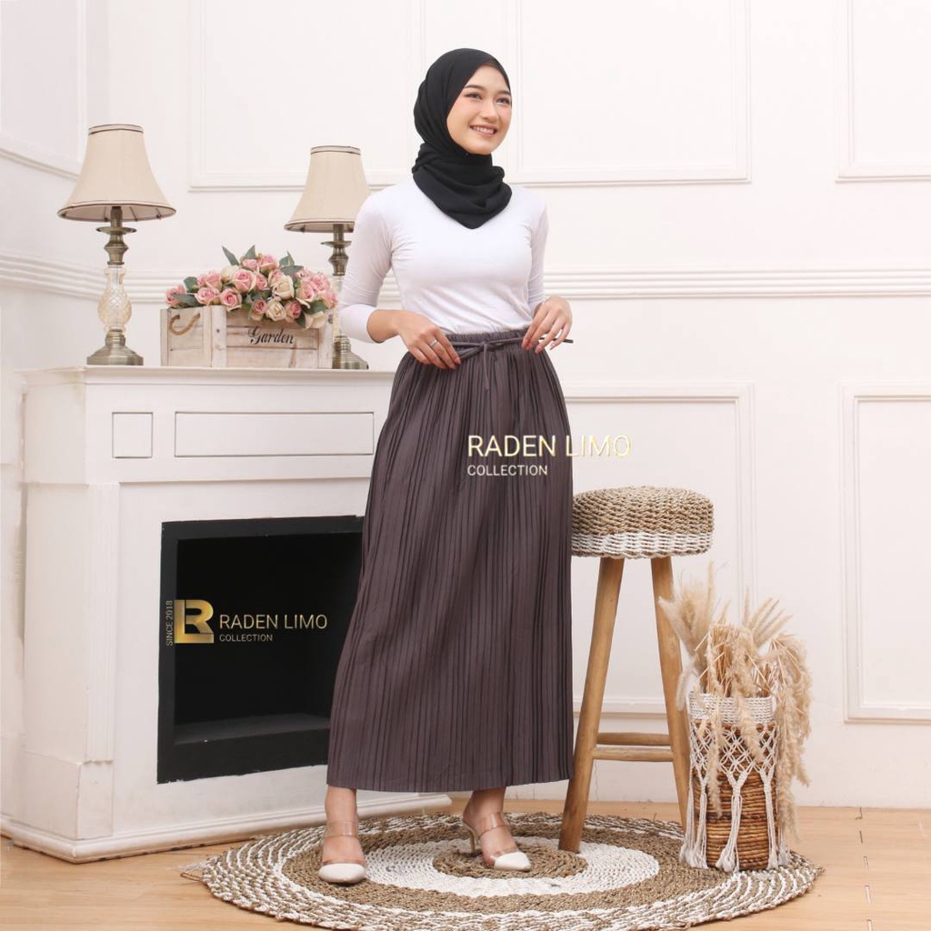 Rok plisket Basic bahan Moumbloe import premium radenlimo