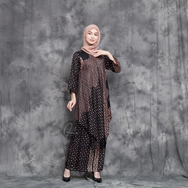 Aira Batik_ LUBNA TUNIK KEBAYA ROK SPAN/LILIT( BAHAN VISCOSE )