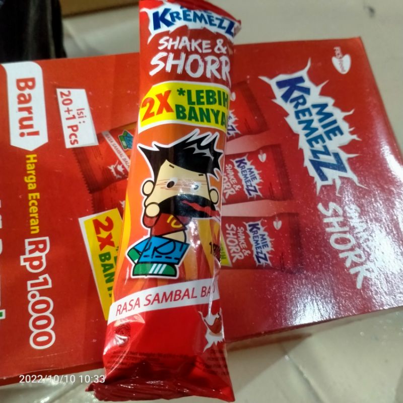 

kremezz shorr per 5 pcs isi lebih banyak kremez shorr ayam balado keju