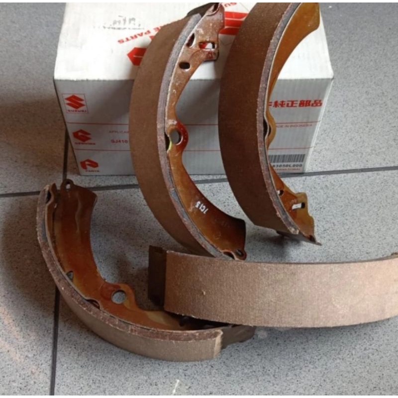 Kampas rem belakang Suzuki Katana