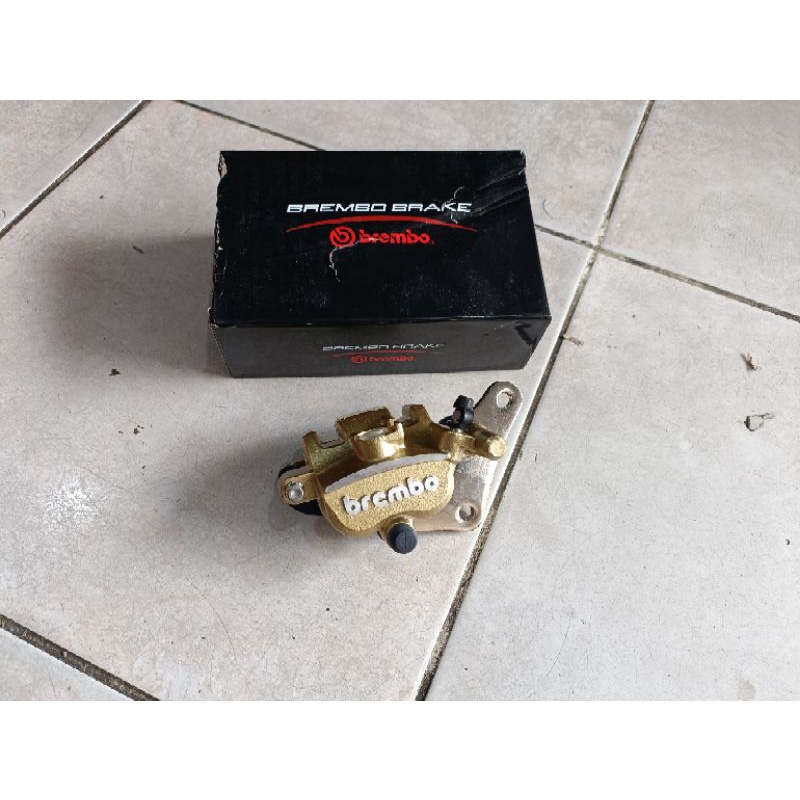 Kaliper depan nmax new nmax old aerox old aerox new plus bracket dan kampas