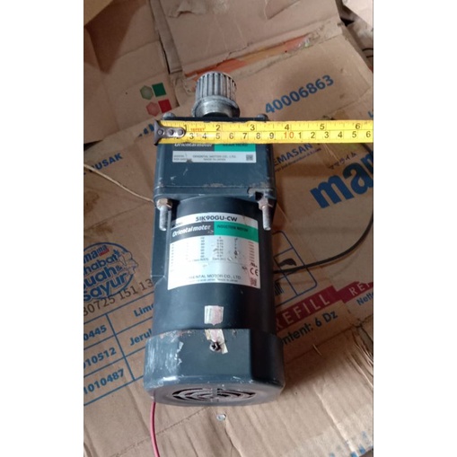 ORIENTAL MOTOR GEARBOK 220V 90W RATIO 1 : 5 290RPM