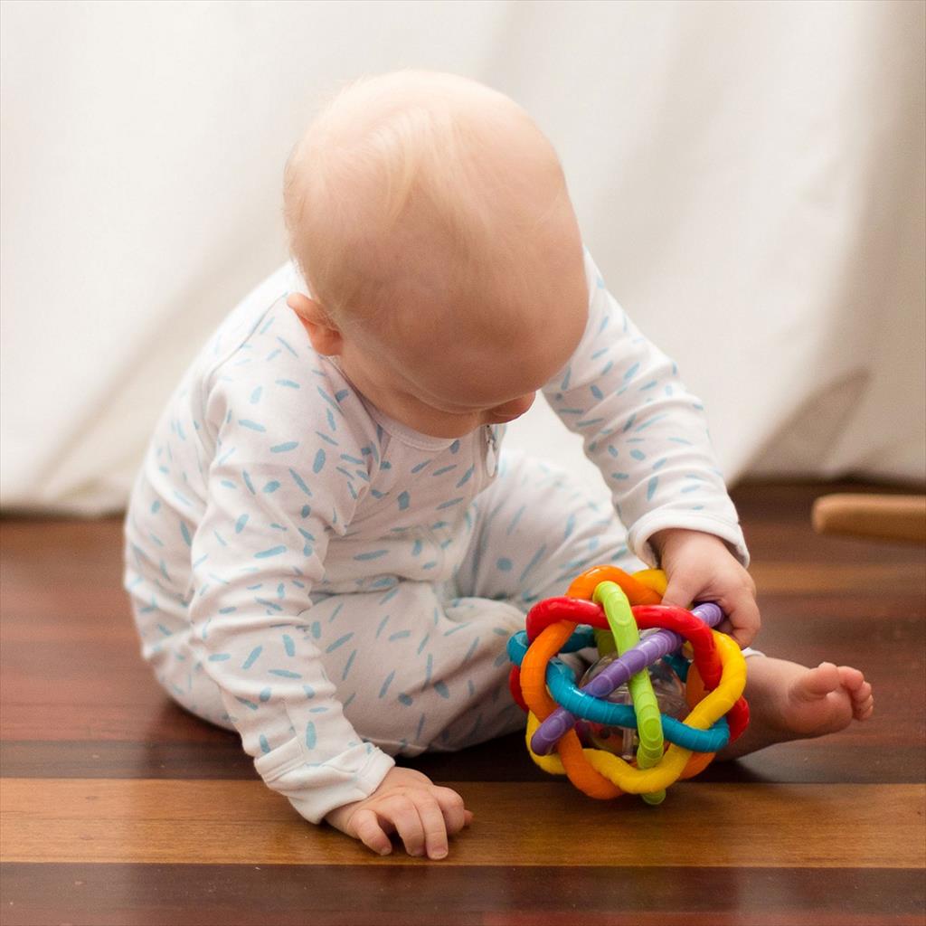 Playgro 0184557 Bendy Ball Mainan Bayi Bola Gigitan