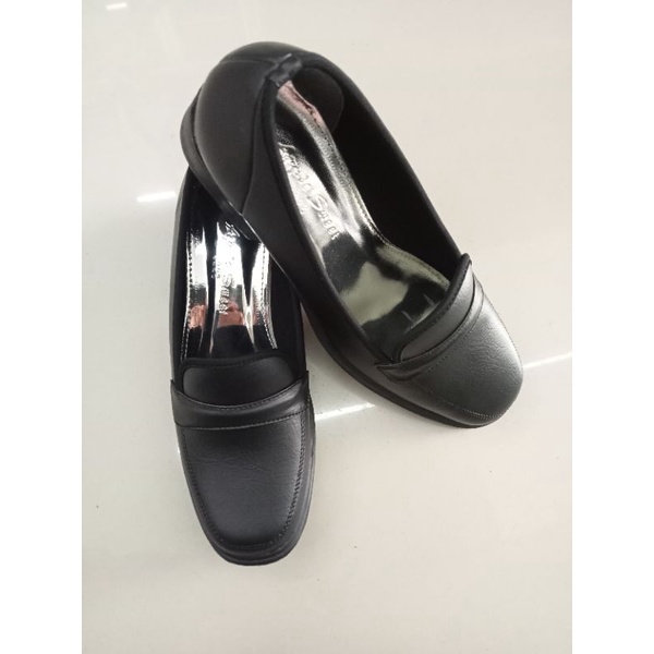 sepatu pantofel hitam wanita, sepatu pantofel wanita, sepatu pansus wanita, sepatu pansus hitam, sep