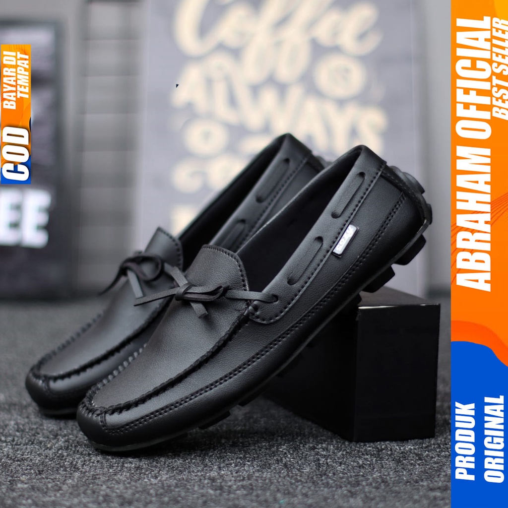Sepatu Slip On Casual Anti Slip Kerja Santai Hitam Pria Abraham Houston