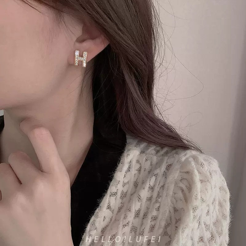 Mhang Anting Tusuk Sterling Silver 925 Desain Huruf H Hias Zircon Untuk Wanita