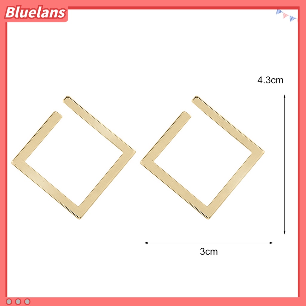 1 Pasang Anting Stud Bentuk Persegi Geometris Model Terbuka Bahan Alloy Untuk Wanita