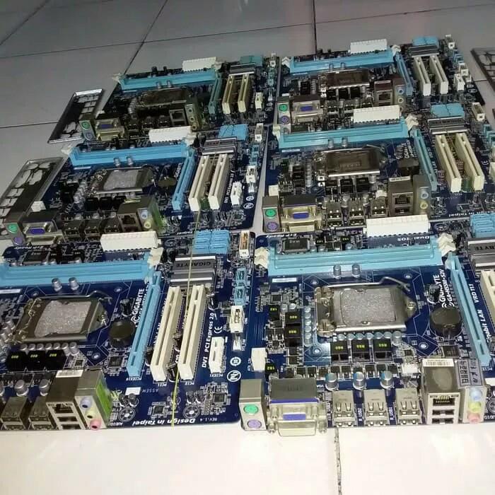 MOTHERBOARD GIGABYTE H55 LGA1156 MAINBOARD Mobo H55M-S2V LGA 1156 DDR3