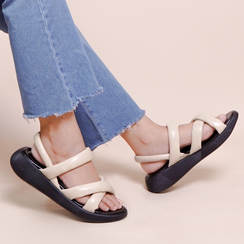 LAPEPA YUK - Sepatu Sandal Wanita Wedges VIVIAN Model Silang dua Tali Strap Belakang Hak Tinggi Sole 3 cm Spatu Sendal Gunung Cewek  Size 36 37 38 39 40 41 Warna Cream Krem Soft Kekinian Premium Terbaru Shoes Ori Original Mall Official Store Promo