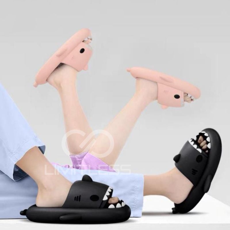 Sandal Slip On Wanita Dewasa Karakter Baby Shark