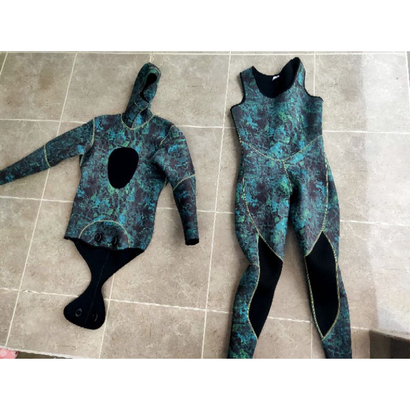Jual Wetsuit spearfishing lifurious/myleady second murah Shopee Indonesia