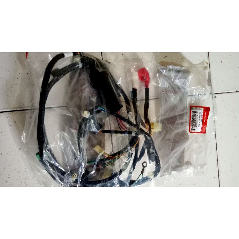 Kabel body Honda Beat Karbu Original AHM 32100-KVY-700