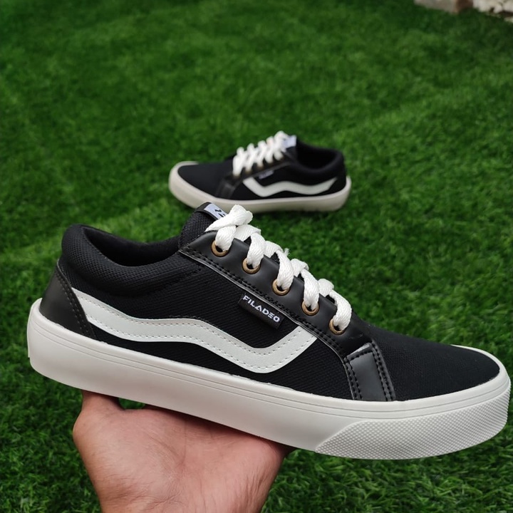 Sepatu pria dan wanita filadeo vans original kekinian/free box/free setiker filadeo