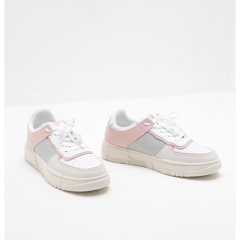 Sepatu Wanita Sofia Samma Low Ankle Sneaker Multi Color