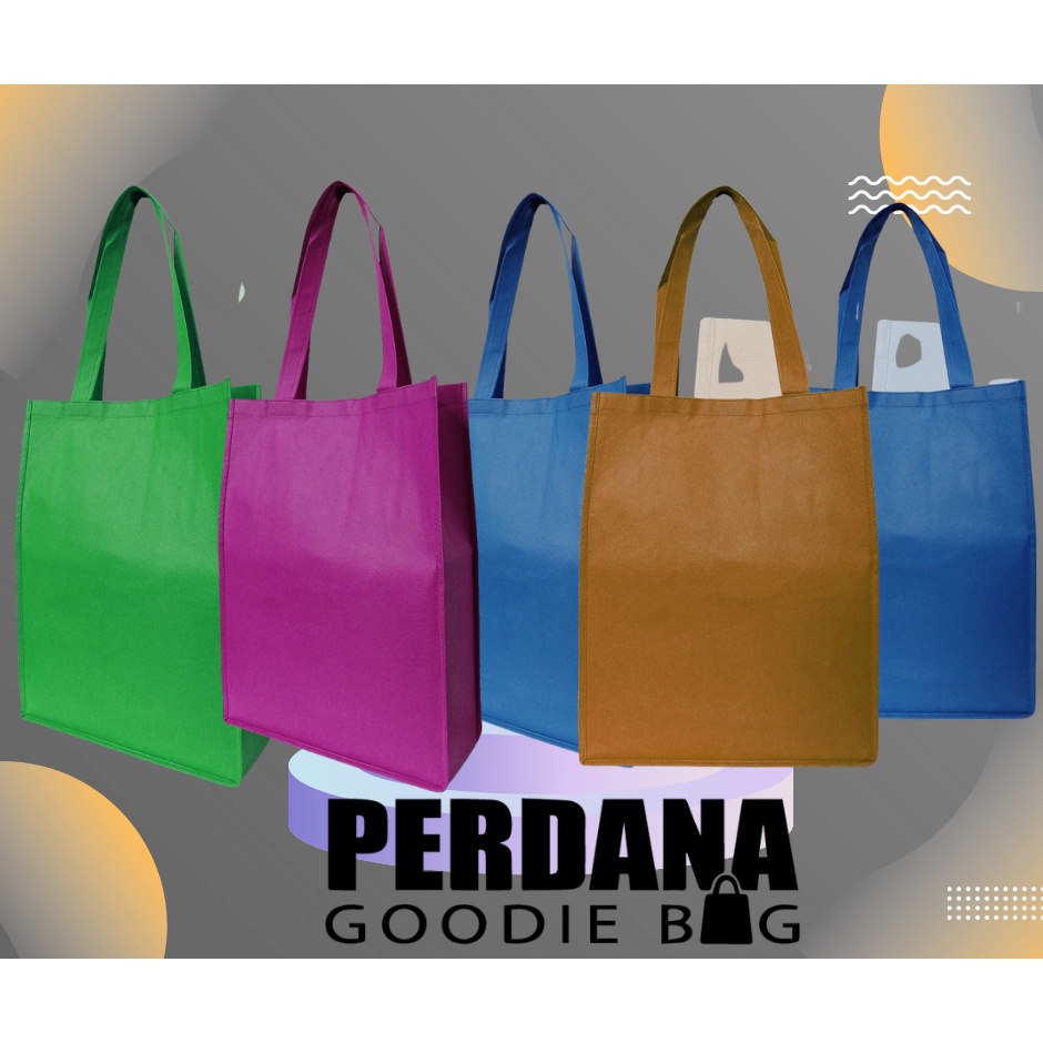 

TAS SPUNBOND - TAS SPUNBOND JAHIT - GOODIEBAG SPUNBOND JAHIT 30x40x10 1 WARNA 1 SISI